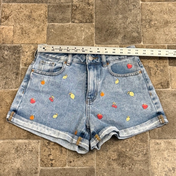 PacSun Fruit Salad Mom Shorts 🍓 - Picture 2 of 6